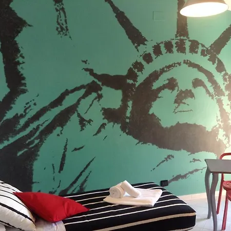 Maison d'hôtes Metropolis Rooms&services 2*