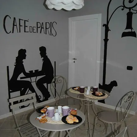 Metropolis Rooms&services Maison d'hôtes