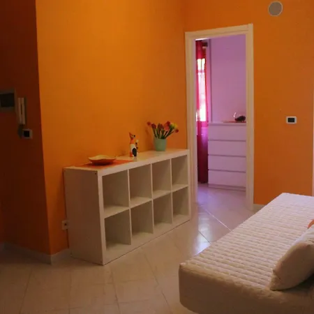 Maison d'hôtes Metropolis Rooms&services 2*